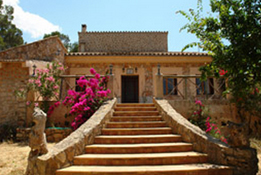 Villas for Rent in Santa Maria del Cami