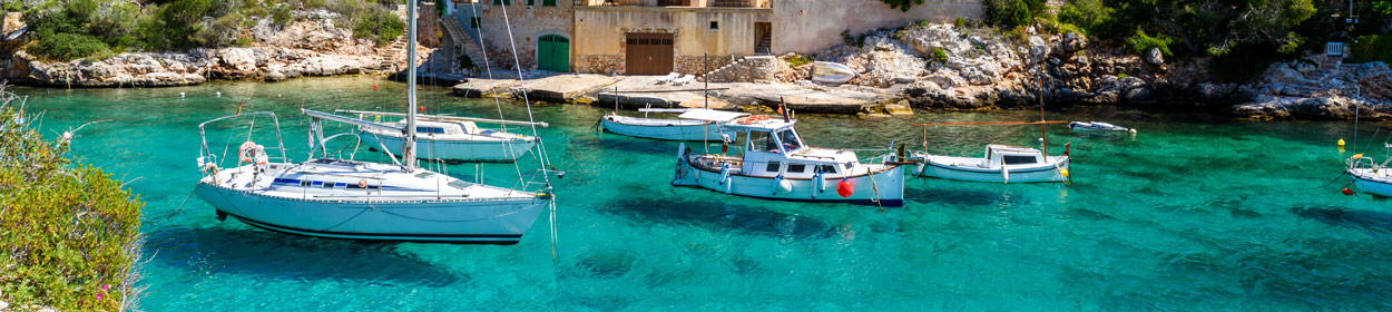 See our great selection of apartments, country houses, villas to rent across the South Western and Western coast Majorca including Magaluf, Palma Nova, Santa Ponsa, Andratx, along with the more picturesque areas, as we move more towards the Western coastline, of Deia, Soller, Port de Soller, Valldemossa